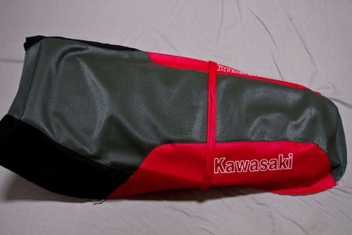 Kawaski ss/xi/zxi traction seatr cover - black/red