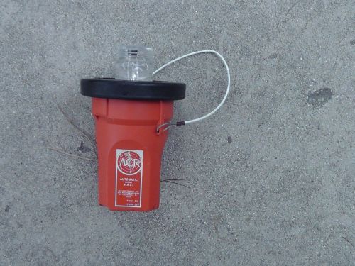 Acr automatic light acr/l-7 crew overboard marker