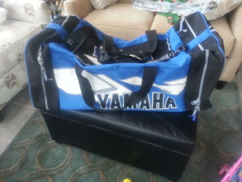 Yamaha snowmobile travel bag with shoulder strap many compartments blue black