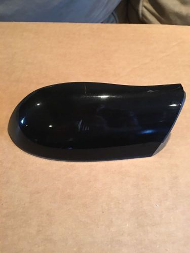 Cadillac ext roof rack end cap only