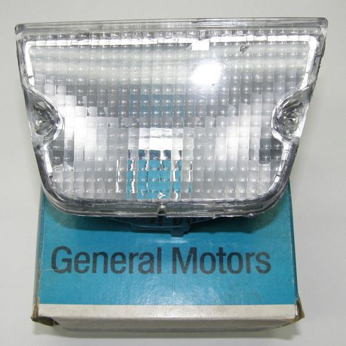 Nos 1971-72 pontiac lemans gt-37 t-73 clear rh parking lamp