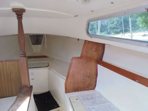 Catalina 22 sailboat-starboard teak bulkhead off a 1974 catalina 22