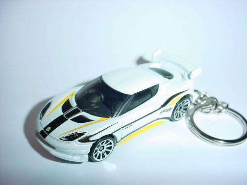 New 3d white lotus evora gt4 custom keychain keyring key racing finish turbo