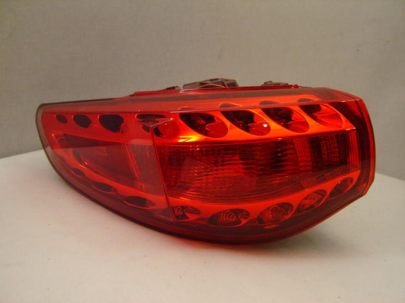 Infiniti fx35 / fx37 / fx50 left tail light 09 10 11 12 13 oem