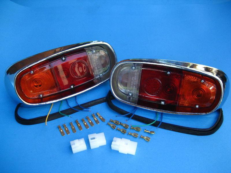 Mazda ute 1000 1200 pickup truck tail light lamp  1 pair   lh & rh 