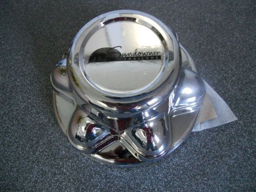 Sundowner set of four 6 lug 5.5&#034; trailer center cap chrome