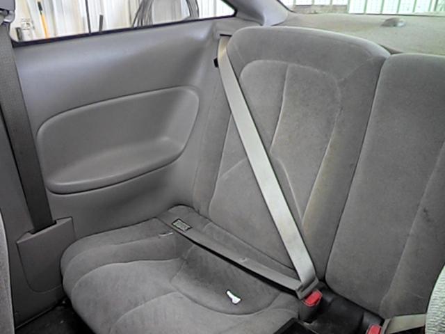 2002 saturn s series coupe rear seat belt & retractor only rh passenger gray