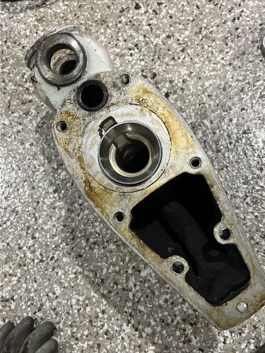 Volvo penta aq 270 used outdrive intermediate housing freshwater