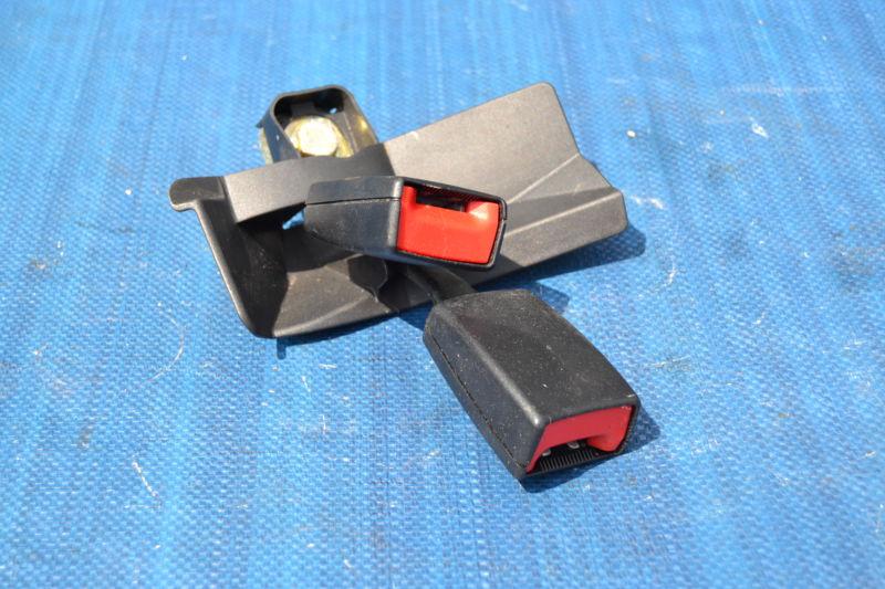 B6 b7 audi a4 s4 rear seatbelt buckles seat belt buckle oem 2002-2008