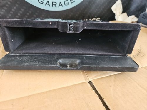 03-07 nissan 350z rear parcel shelf deck glove box storage cubby 79970-cd000