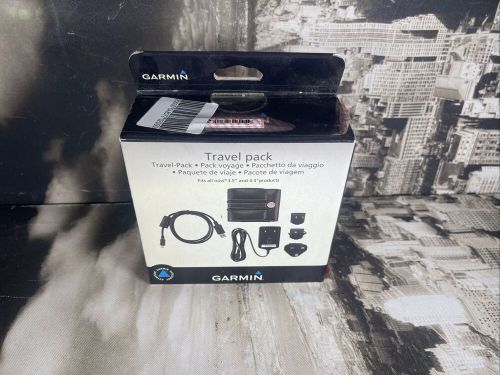 Garmin nuvi travel accessory pack