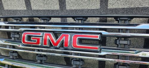 2020 2022 gmc sierra 2500 3500 hd chrome grille oem damaged 84656391