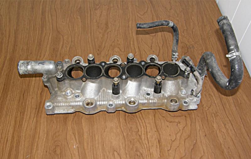 95 96 97 98 99 00 01 02 03 04 toyota tacoma 3.4l v6 lower intake manifold