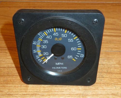 Nos medallion boat speedometer a-4522 65 mph 100 kilometer made in u.s.a