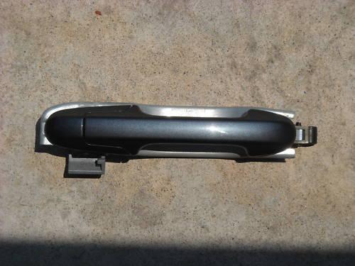 03 to 07 honda accord door handle  left rear nice lqqk