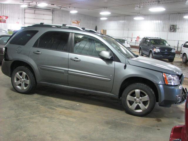 2006 pontiac torrent 33555 miles front door right