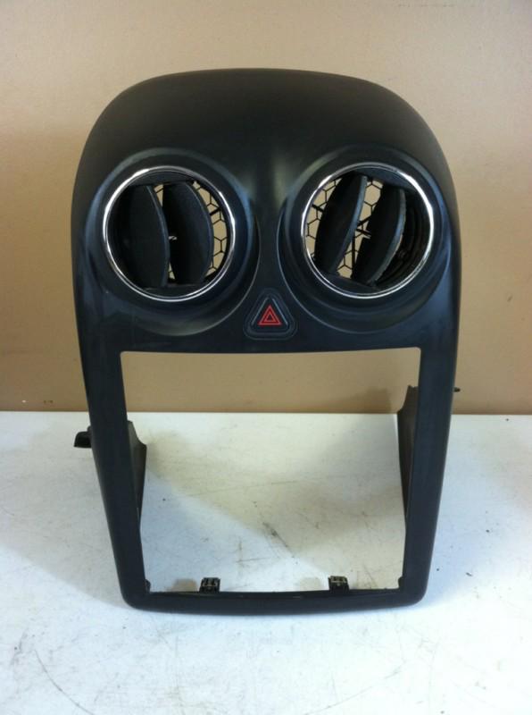 2005-2008 pontiac g6 oem black center dash radio trim bezel with vents