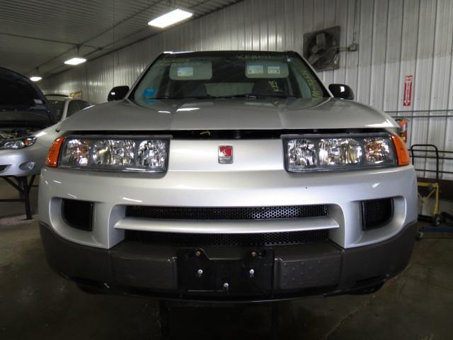 2004 saturn vue 70624 miles hood