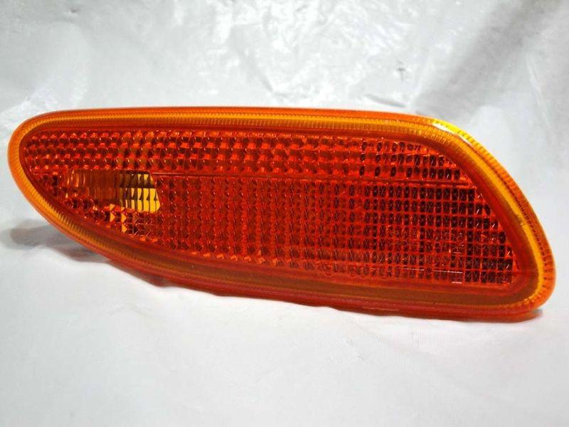 Mercedes benz 01-07 c front signal park side marker light lamp r h passenger new