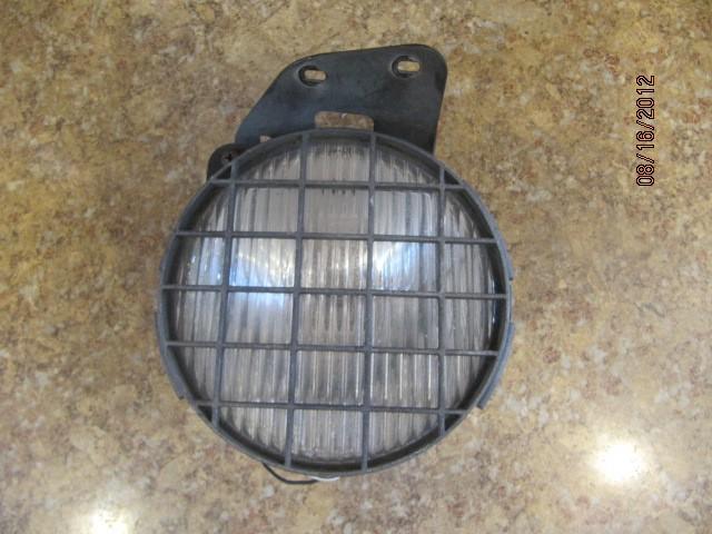 Subaru legacy outback passenger side fog light lens assembly 95 96 97 98 99 0i