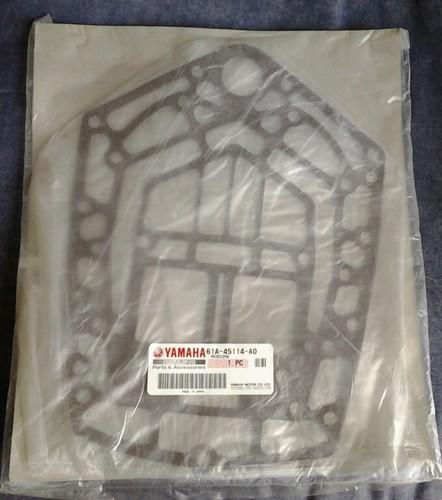 New yamaha marine 61a-45114-a0 oem upper casing gasket