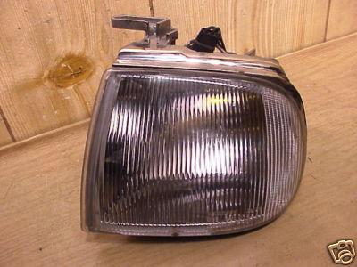 Infiniti q45 90-93 1990-1993 corner light driver lh left oe