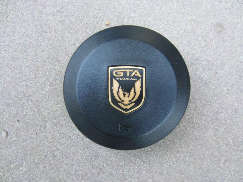 87-92 trans am gta wheel center horn pad 