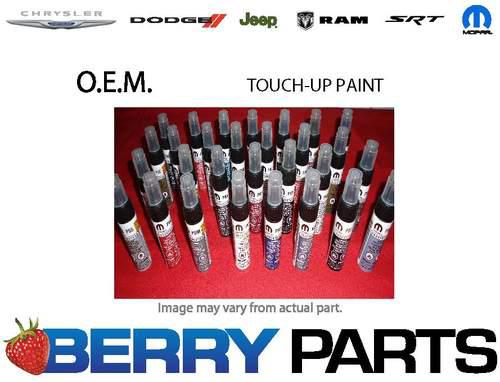 Chrysler dodge touch up paint color code pyv stinger white clear coat #5163951aa