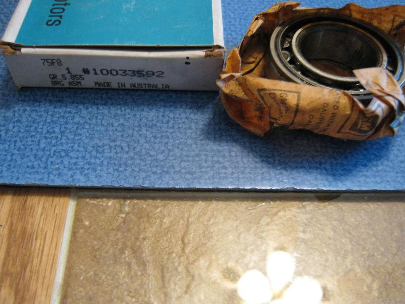 Nos delco gm  bearing  10033592 chevy