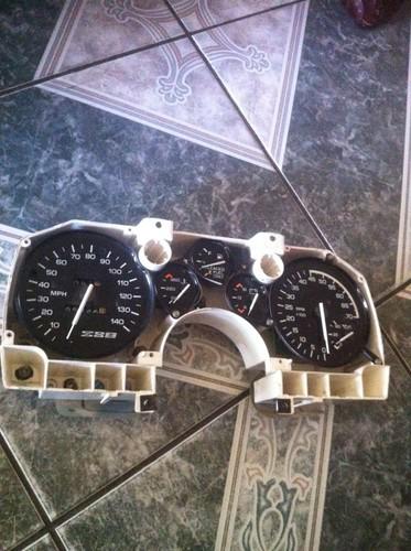 1982-1992 chevy camaro z28  rare 140 mph z28 logo on speedometer  cluster (oem)