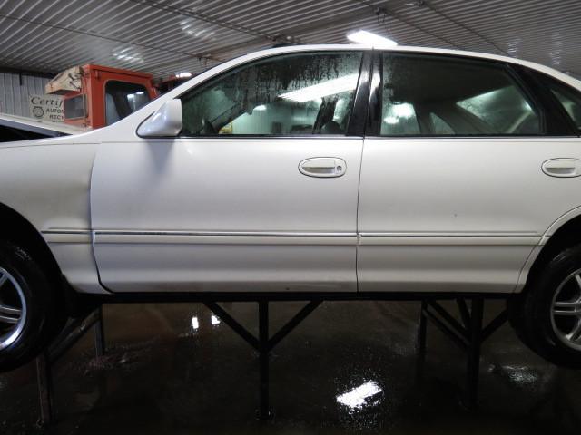 1999 toyota avalon front door left 2530139