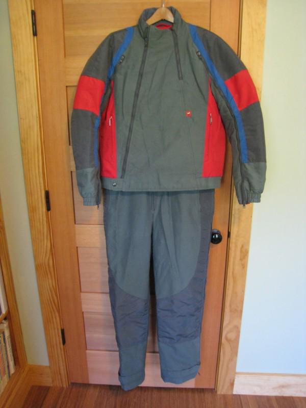 Bmw goretex suit size 42 us