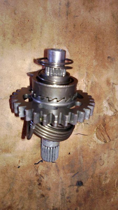 1995 honda cr125  kickstart gear shaft idler gear assembly 95 cr 125