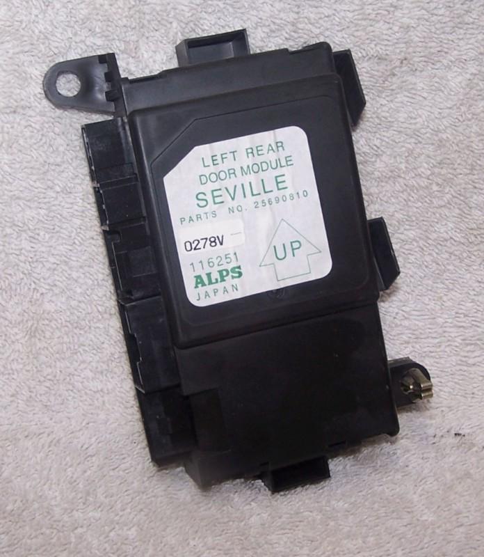 98 99 00 01 02 cadillac sls sts seville power  left rear door module oem