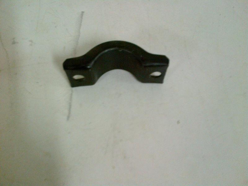 Oem mercedes w124 sway bar bracket front - 201 323 23 40