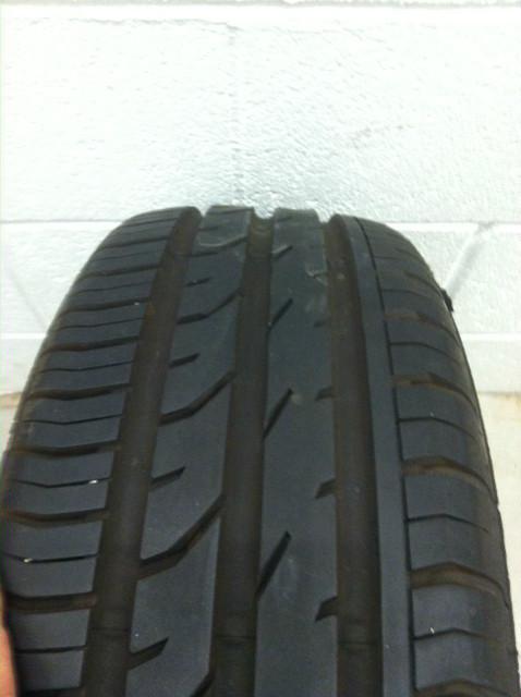 Mini cooper continental tire  195/55 r 16   run flat used