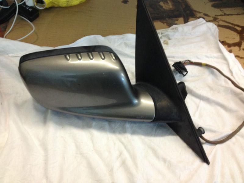 02 bmw 745i  e65 e66 passenger side view mirror 