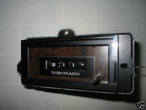 Working 1974 oldsmobile toronado clock 1975? 1976? 1977? - 60 day guarantee!!!