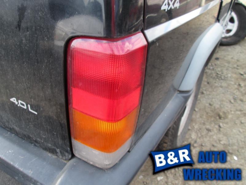 Right taillight for 97 98 99 00 01 jeep cherokee ~ 4890135