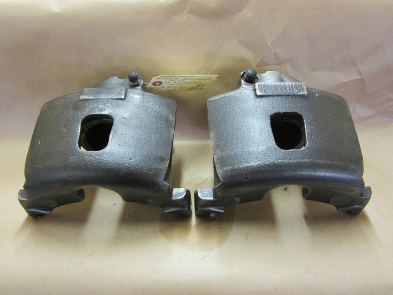 Pull off brake caliper set r&l 141.66011 / 141.66012 dodge gmc chevy 1974-1978