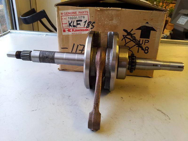 Kawasaki klf185 bayou a 85-88 klt185 a 86-87 crankshaft 13031-1216 nos