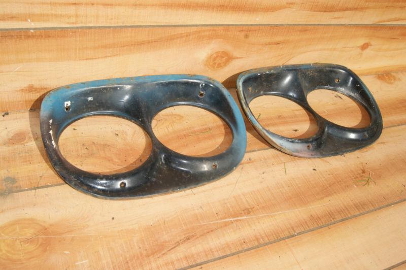 1958-1959 chevy & gmc truck headlight bezels