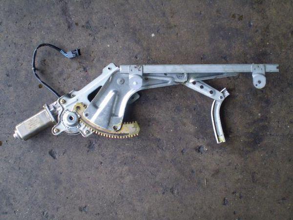 Nissan laurel 2000 rear right door regulator [0413320]