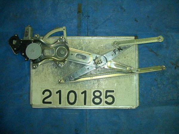 Toyota belta 2006 front right door regulator [8513120]