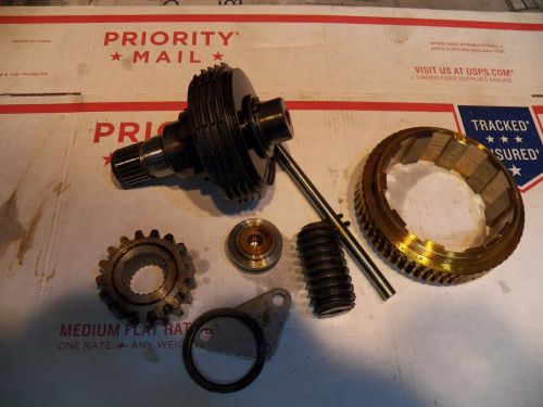 Omc stringer 400 800 tilt lift clutch worm gear set.