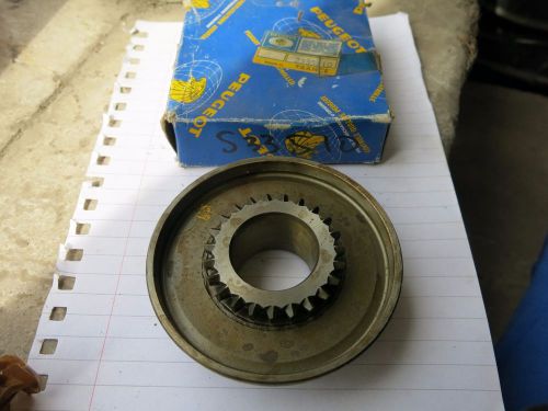 Peugeot 104 pinion (3rd gear) - pignon recepteur