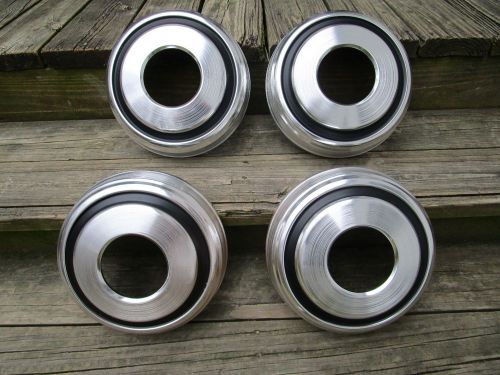 Possible nos 1970&#039; 1980&#039;s dodge 1/2 ton 4x4 ram truck hubcaps