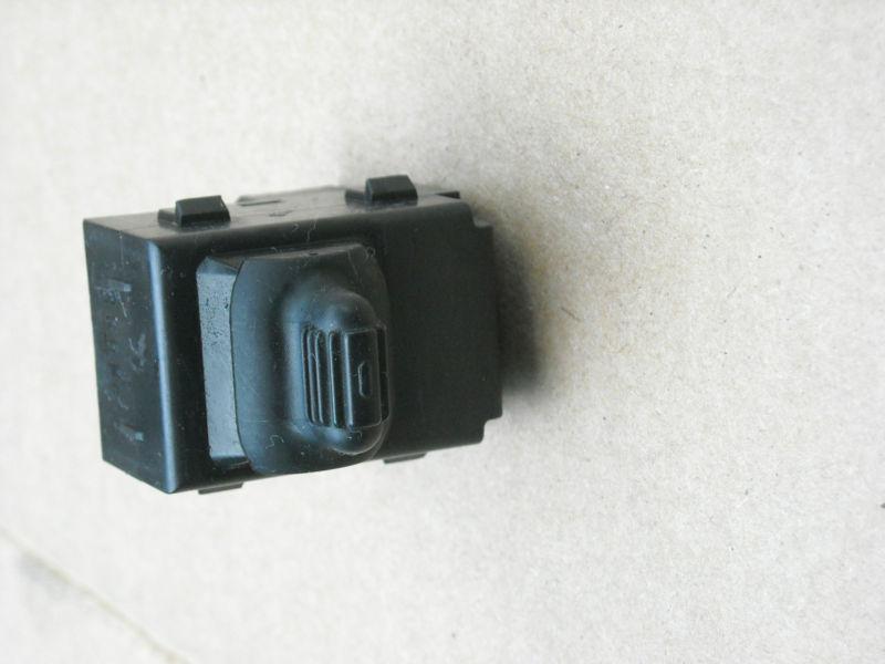 98 99 00 01 02 03 04 dodge intrepid power window switch rear l / r universal