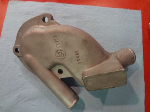 Triumph tr7 water pump housing cover v3432