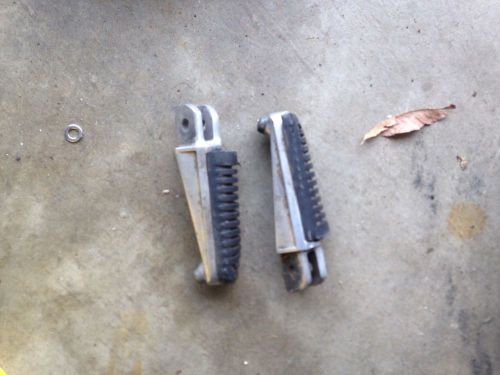 05 yamaha warrior stock pegs